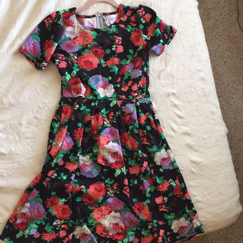 Lularoe dress